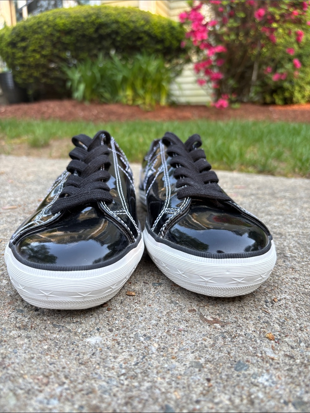 Converse Black Patent One Star Low Top Sneakers - Picture 4 of 8